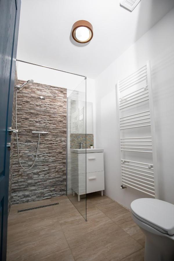 Dania&Petru Residence Tîrgu Ocna Eksteriør billede